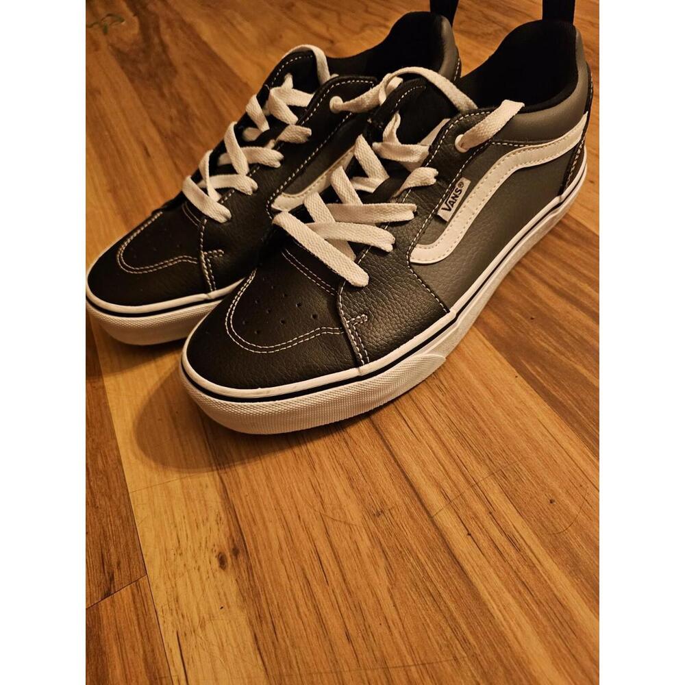 Vans Old Skool size 7 youth
